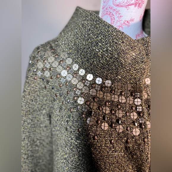 Ellen Tracy Metallic Tweed Cape Jacket with Beaded Collar – Elegant Swing Fit - Picture 9 of 11